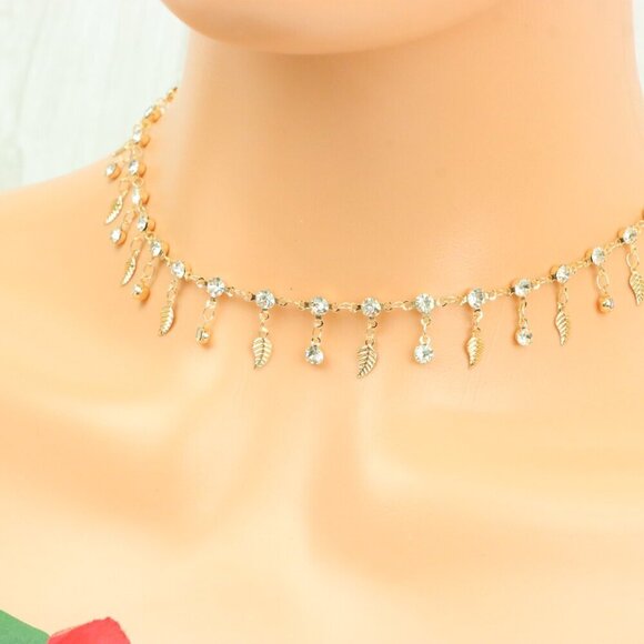 "Minimalist & Elegant Necklace Chain – Perfect for Women & Girls | UNVRC1267 - Picture 10 of 10